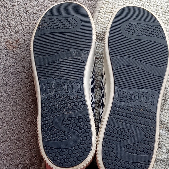 🗽Free w purchase🏁Born Shoes Womens 71/2 - Picture 5 of 10
